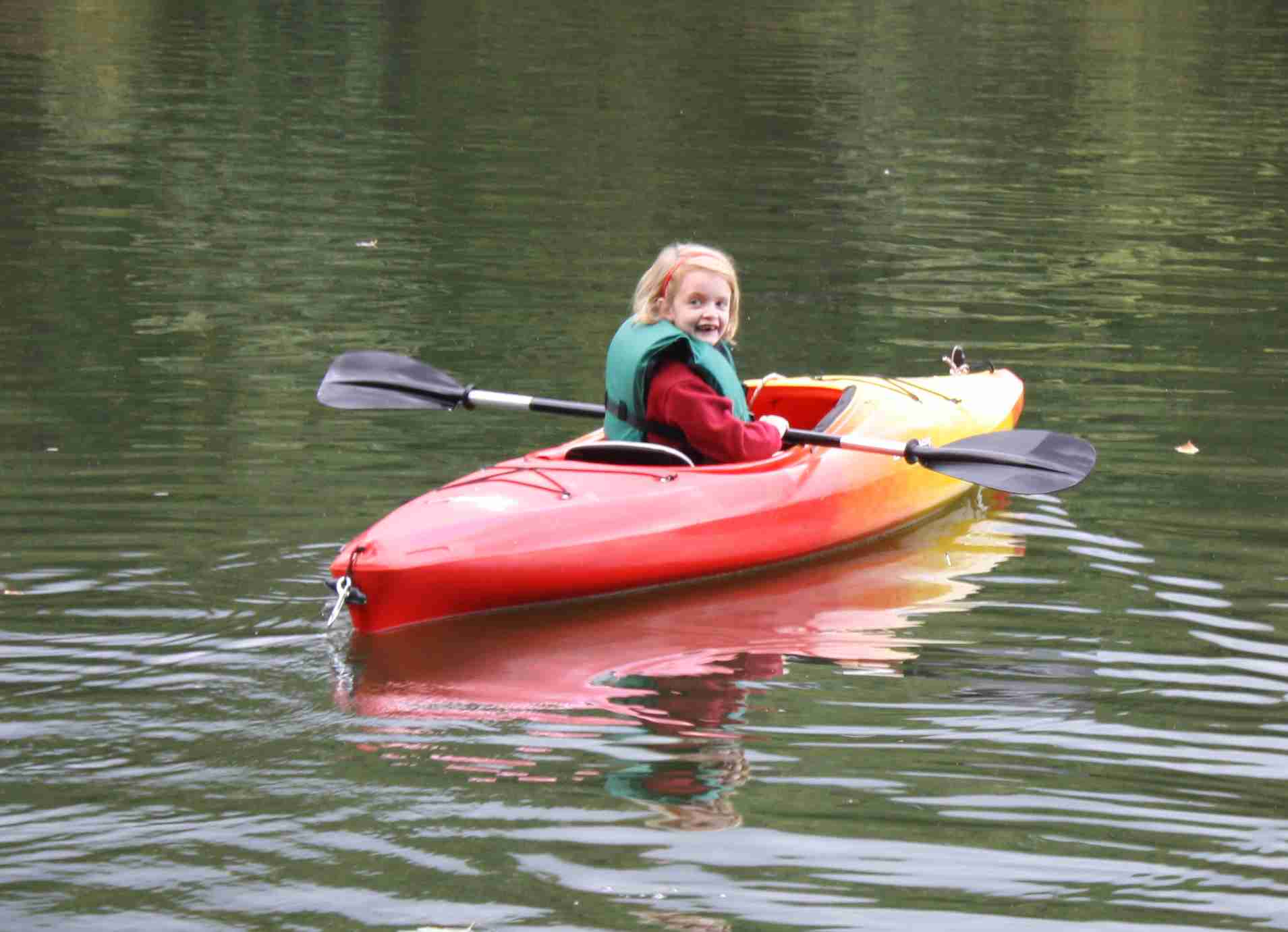 2009-09-26 Innsbrook J kayaking.jpg
